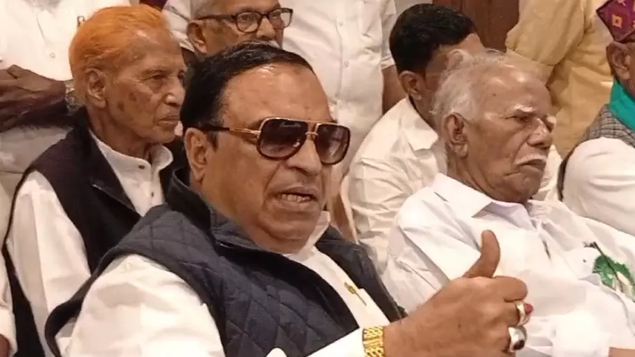 ದೇವೇಗೌಡರನ್ನು ಹೊರಗಿಟ್ಟು ತಿರುವನಂತಪುರಂನಲ್ಲಿ ಸಭೆ ನಡೆಸಿದ ವಿವಿಧ ರಾಜ್ಯಗಳ JDS ನಾಯಕರು; ಸಿ.ಎಂ.ಇಬ್ರಾಹಿಂ ಭಾಗಿ