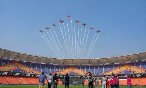 ವಿಶ್ವಕಪ್ ಕ್ರಿಕೆಟ್ ಫೈನಲ್ ಪಂದ್ಯಕ್ಕಾಗಿನ ಐಎಎಫ್ ವೈಮಾನಿಕ ಪ್ರದರ್ಶನದ ರಿಹರ್ಸಲ್ ವೀಡಿಯೋ ವೈರಲ್