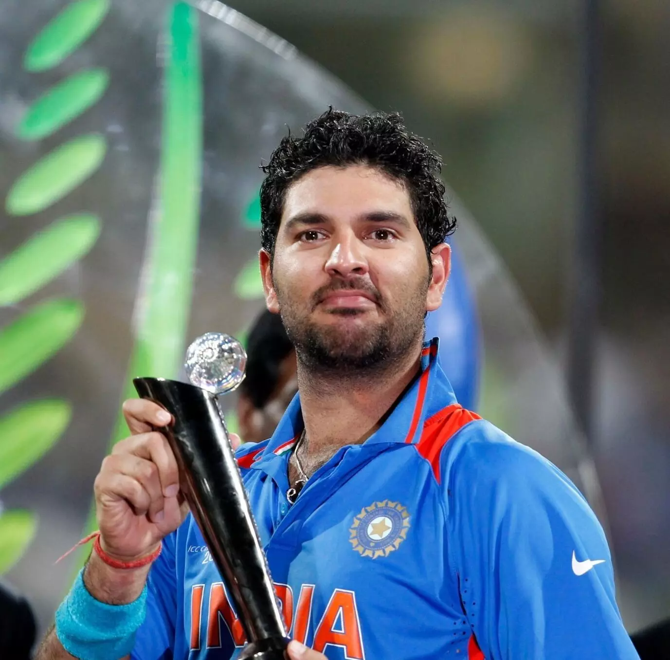 ಆಸ್ಟ್ರೇಲಿಯಾ ತಂಡಕ್ಕೆ ಒತ್ತಡ ನಿಭಾಯಿಸುವುದು ಹೇಗೆ ಎಂಬುದು ತಿಳಿದಿದೆ: ಯುವರಾಜ್ ಸಿಂಗ್ ಎಚ್ಚರಿಕೆ