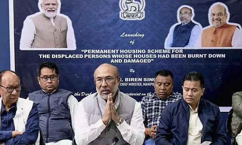 ಮಣಿಪುರ ಹಿಂಸಾಚಾರ : ಮೃತರ ಕುಟುಂಬಗಳಿಗೆ ತಲಾ 10 ಲ.ರೂ. ಪರಿಹಾರಕ್ಕೆ ಎನ್‌ಎಚ್‌ಆರ್‌ಸಿ ಸೂಚನೆ