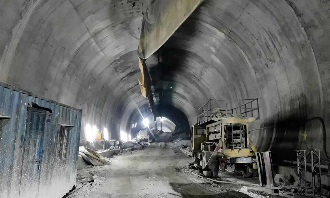 “ಸುರಂಗದಲ್ಲಿ ಸಿಲುಕಿಕೊಂಡಿರುವ ಕಾರ್ಮಿಕರ ಧ್ವನಿ ಕ್ಷೀಣ”