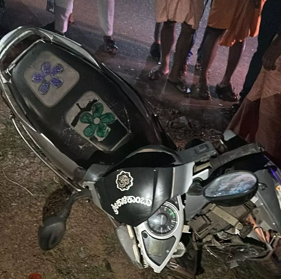 ವಿಟ್ಲ: ರಸ್ತೆ ಅಪಘಾತ; ಮೂವರಿಗೆ ಗಂಭೀರ ಗಾಯ