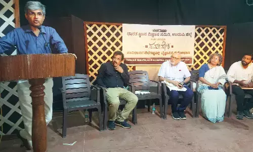 ಸಾಂಕ್ರಾಮಿಕ ರೋಗಗಳ ನಿಯಂತ್ರಣದ ಹೆಸರಿನಲ್ಲಿ ಸ್ವಾತಂತ್ರ್ಯದ ಹರಣ: ಡಾ.ಶ್ರೀನಿವಾಸ ಕಕ್ಕಿಲ್ಲಾಯ