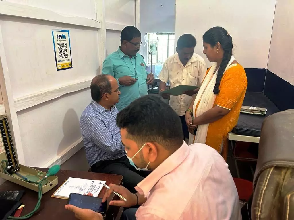 ಮಂಡ್ಯ: ಅನಧಿಕೃತ ಕ್ಲಿನಿಕ್ ಬಂದ್ ಮಾಡಿದ ಆರೋಗ್ಯ ಇಲಾಖೆ