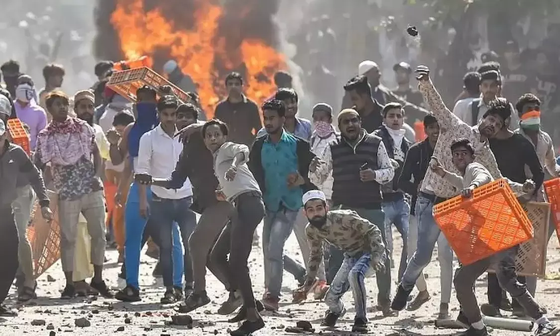 ದಿಲ್ಲಿ ಕೋಮುಗಲಭೆ : 7 ಆರೋಪಿಗಳನ್ನು ಖುಲಾಸೆಗೊಳಿಸಿದ ದಿಲ್ಲಿ ನ್ಯಾಯಾಲಯ