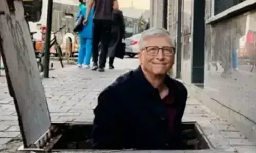 ವಿಶ್ವ ಶೌಚಾಲಯ ದಿನದಂದು ಬ್ರಸ್ಸೆಲ್ಸ್‌ ನಗರದ ಒಳಚರಂಡಿ ಪ್ರವೇಶಿಸಿದ ಬಿಲ್‌ ಗೇಟ್ಸ್‌