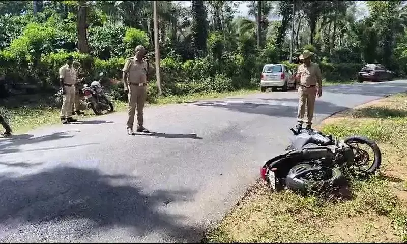 ಪೊನ್ನಂಪೇಟೆ | ಕಾರು ಢಿಕ್ಕಿ: ಬೈಕ್ ಸವಾರ ಸಾವು