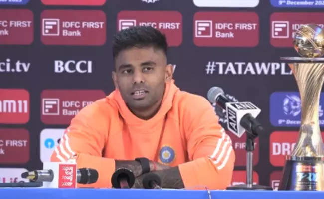 ಪತ್ರಿಕಾಗೋಷ್ಠಿಗೆ ಕೇವಲ ಇಬ್ಬರು ಪತ್ರಕರ್ತರು ಹಾಜರು: ದಂಗಾದ ಸೂರ್ಯಕುಮಾರ್ ಯಾದವ್