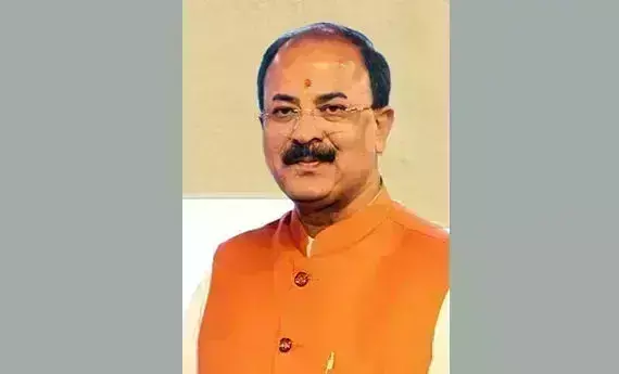 ದೇಶದಲ್ಲಿ ನರೇಂದ್ರ ಮೋದಿ, ಕರ್ನಾಟಕದಲ್ಲಿ ಸಿದ್ದರಾಮಯ್ಯ: ಬಿಜೆಪಿ ನಾಯಕ ಅರವಿಂದ ಲಿಂಬಾವಳಿ ದೇಶದಲ್ಲಿ ನರೇಂದ್ರ ಮೋದಿ, ಕರ್ನಾಟಕದಲ್ಲಿ ಸಿದ್ದರಾಮಯ್ಯ: ಬಿಜೆಪಿ ನಾಯಕ ಅರವಿಂದ ಲಿಂಬಾವಳಿ