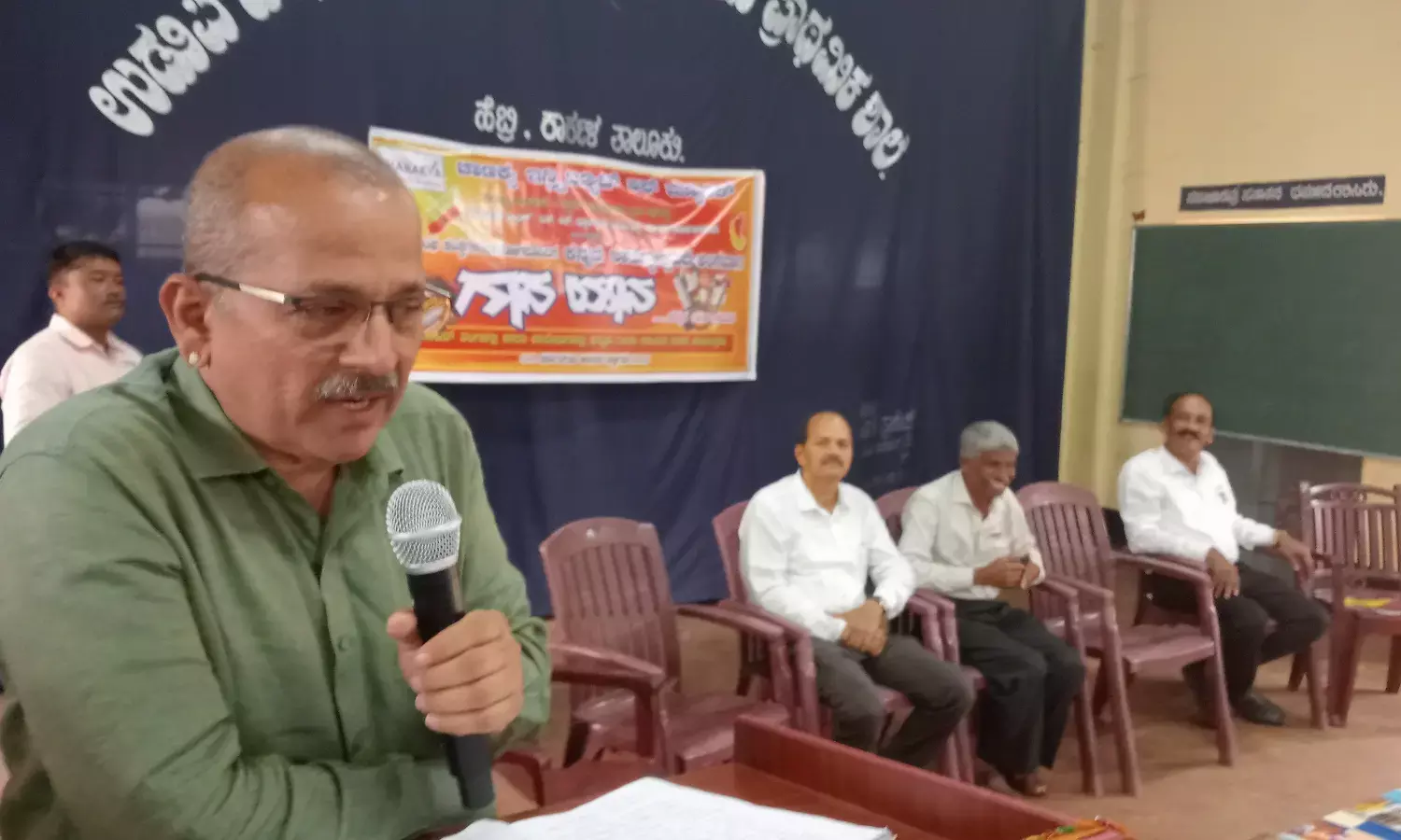 ಕನ್ನಡ ರಾಜ್ಯೋತ್ಸವ ಪ್ರಯುಕ್ತ ಗಾನಯಾನ ಕಾರ್ಯಕ್ರಮ