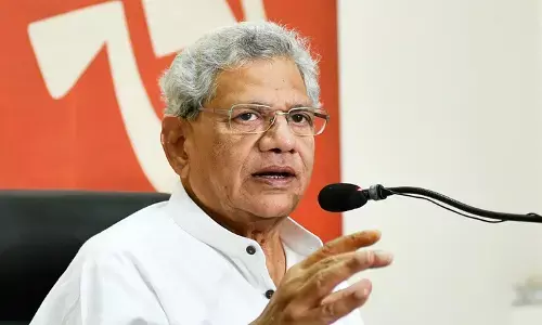 ಮೋದಿ ‘ಜೈ ಬಜರಂಗ ಬಲಿ’ ಘೋಷಣೆ ಕೂಗಿದರೂ ಚು.ಆಯೋಗ ಸುಮ್ಮನಿರುತ್ತದೆ: ಯಚೂರಿ