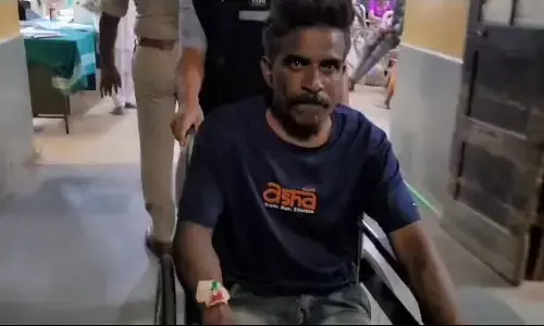 ಹುಬ್ಬಳ್ಳಿ: ಪೊಲೀಸರ ಮೇಲೆ ದಾಳಿಗೆ ಮುಂದಾದ ರೌಡಿಶೀಟರನ್ನು ಕಾಲಿಗೆ ಗುಂಡಿಕ್ಕಿ ಬಂಧನ