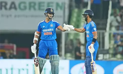 ಯಶಸ್ವಿ ರನ್ ಮಳೆಗೆ ನಲುಗಿದ ಆಸ್ಟ್ರೇಲಿಯ; 236 ರನ್ ಗಳ ಬೃಹತ್ ಗುರಿ ನೀಡಿದ ಭಾರತ