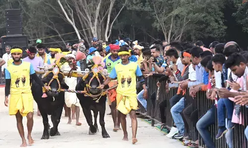 ಅದ್ದೂರಿ ‘ಬೆಂಗಳೂರು ಕಂಬಳ’ : ಲಕ್ಷಾಂತರ ಜನರು ಭಾಗಿ