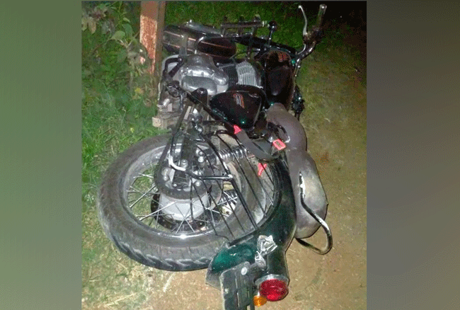 ಚಾಮರಾಜನಗರ: ಬೈಕ್ ಅಪಘಾತ; ಮೆಡಿಕಲ್ ಕಾಲೇಜು ವಿದ್ಯಾರ್ಥಿ ಮೃತ್ಯು ಚಾಮರಾಜನಗರ: ಬೈಕ್ ಅಪಘಾತ; ಮೆಡಿಕಲ್ ಕಾಲೇಜು ವಿದ್ಯಾರ್ಥಿ ಮೃತ್ಯು