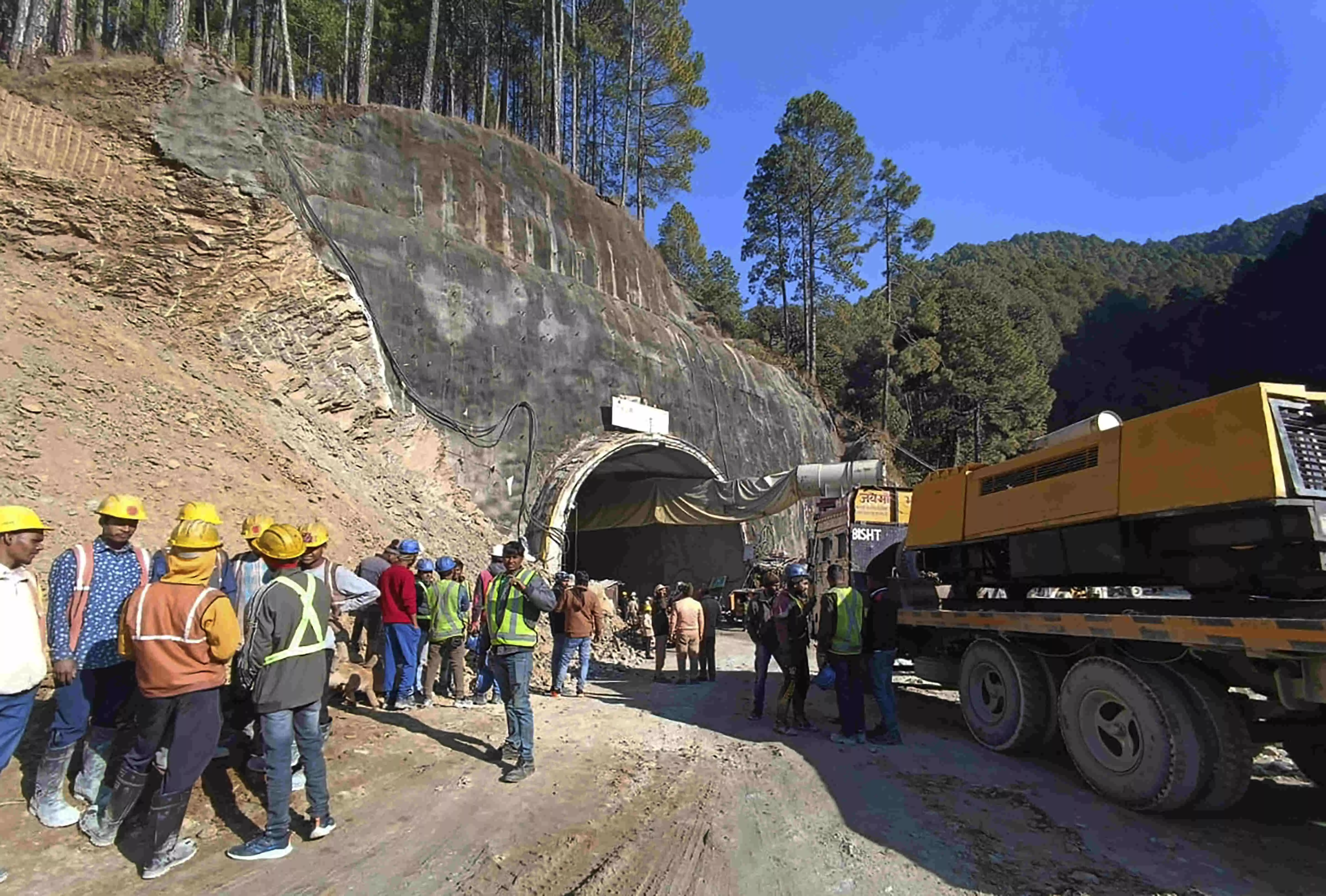 ಸುರಂಗ ನಿರ್ಮಾಣದಲ್ಲಿ ಭಾಗಿಯಾಗಿಲ್ಲ: ಅದಾನಿ ಸಮೂಹ