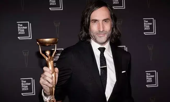 ಐರಿಷ್‌ ಸಾಹಿತಿ ಪೌಲ್‌ ಲಿಂಚ್‌ ಅವರ ʼಪ್ರಾಫೆಟ್‌ ಸಾಂಗ್‌ʼ ಕಾದಂಬರಿಗೆ ಪ್ರತಿಷ್ಠಿತ ಬೂಕರ್‌ ಪ್ರಶಸ್ತಿ