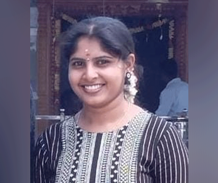 ಚಾಮರಾಜನಗರ: ಕೌಟುಂಬಿಕ ಕಲಹ ಹಿನ್ನೆಲೆ; ಗೃಹಿಣಿ ಆತ್ಮಹತ್ಯೆ ಚಾಮರಾಜನಗರ: ಕೌಟುಂಬಿಕ ಕಲಹ ಹಿನ್ನೆಲೆ; ಗೃಹಿಣಿ ಆತ್ಮಹತ್ಯೆ