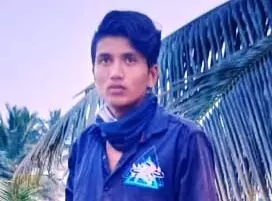 ಮಂಡ್ಯ: ಯುವಕನ ಬರ್ಬರ ಹತ್ಯೆ ಮಂಡ್ಯ: ಯುವಕನ ಬರ್ಬರ ಹತ್ಯೆ