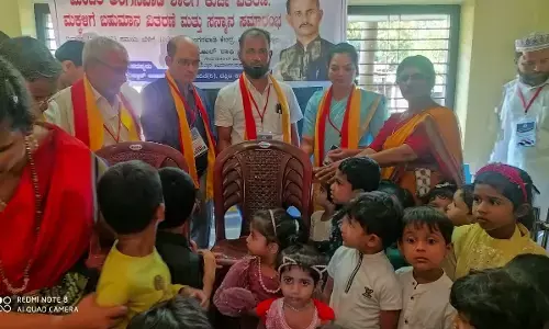 ಉಳ್ಳಾಲ: ಕರ್ನಾಟಕ ರಾಜ್ಯ ಟಿಪ್ಪು ಸುಲ್ತಾನ್ ಅಭಿಮಾನಿಗಳ ಮಹಾವೇದಿಕೆ ವತಿಯಿಂದ ಅಂಗನವಾಡಿಗೆ ಕುರ್ಚಿ ವಿತರಣೆ