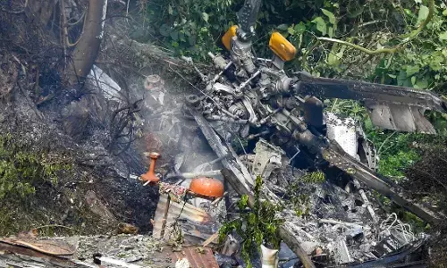 ಜ. ಬಿಪಿನ್‌ ರಾವತ್‌ ಅವರನ್ನು ಬಲಿ ಪಡೆದ ಹೆಲಿಕಾಪ್ಟರ್‌ ದುರಂತದ ತನಿಖೆ ಸ್ಥಗಿತಗೊಳಿಸಿದ ತಮಿಳುನಾಡು ಪೊಲೀಸರು