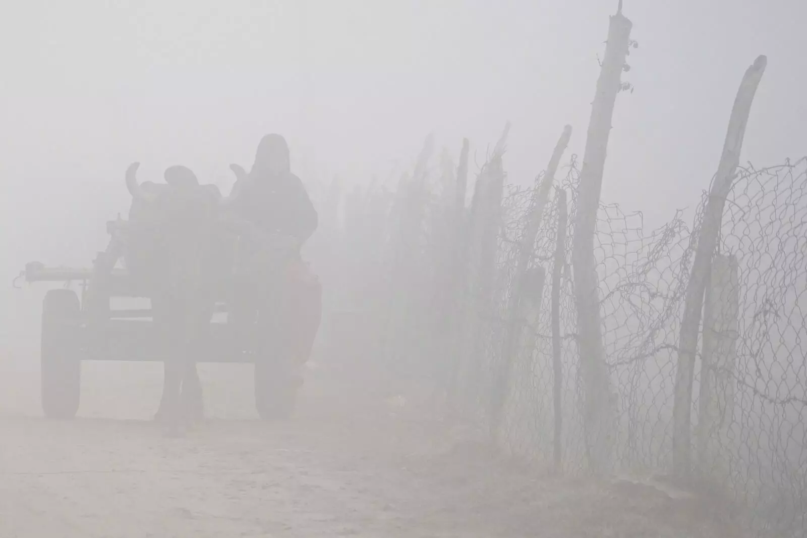 ಹವಾಮಾನ ವೈಪರೀತ್ಯ ಘಟನೆ : ದೇಶದಲ್ಲಿ 9 ತಿಂಗಳಲ್ಲಿ 2900ಕ್ಕೂ ಅಧಿಕ ಸಾವು! ಹವಾಮಾನ ವೈಪರೀತ್ಯ ಘಟನೆ : ದೇಶದಲ್ಲಿ 9 ತಿಂಗಳಲ್ಲಿ 2900ಕ್ಕೂ ಅಧಿಕ ಸಾವು!