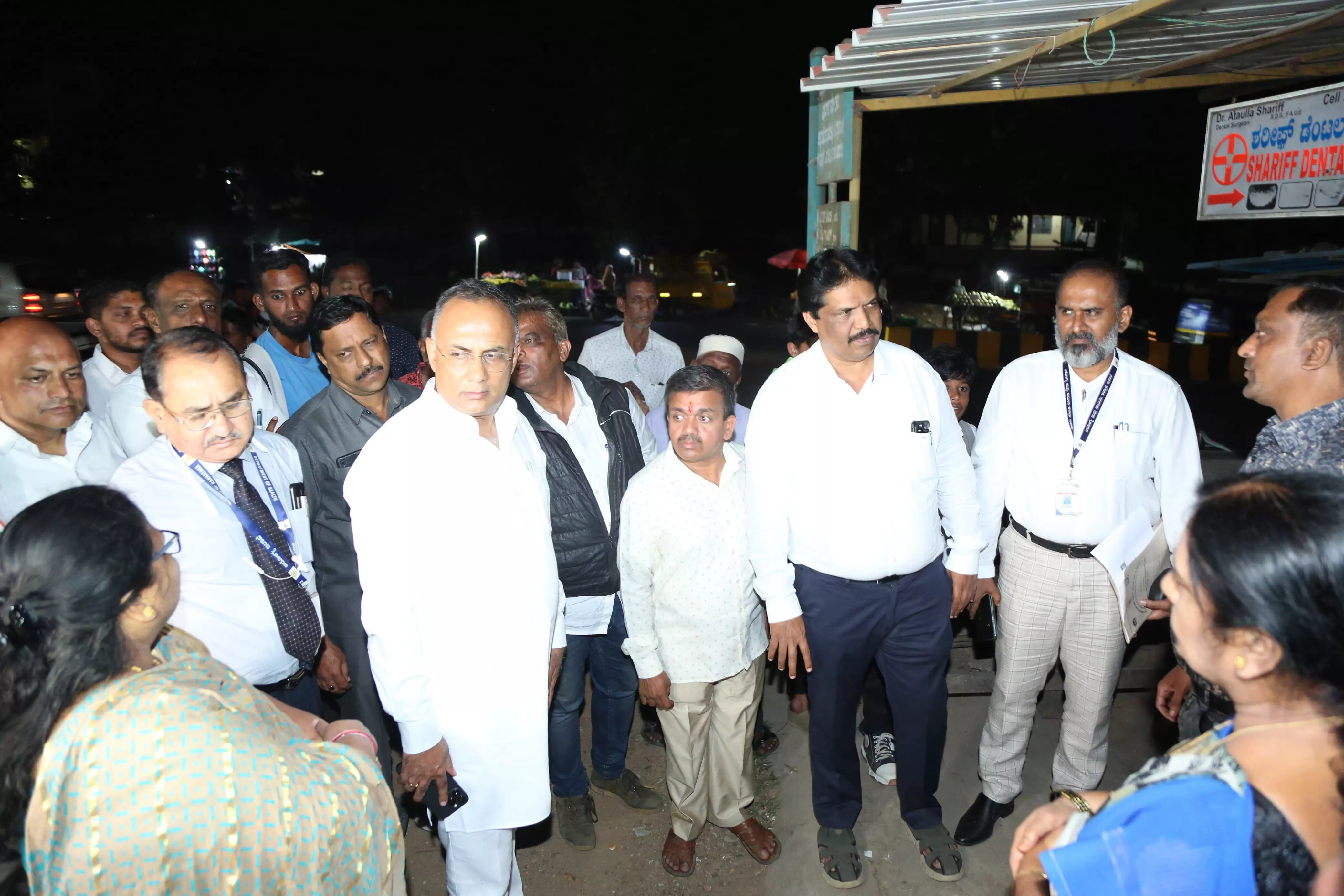 ಭ್ರೂಣ ಲಿಂಗ ಪತ್ತೆ , ಹತ್ಯೆ ಪ್ರಕರಣ: ಡಾ.ರಾಜೇಶ್ವರಿ, ಡಾ.ರವಿ ಅಮಾನತಿಗೆ ಆರೋಗ್ಯ ಸಚಿವರ ಆದೇಶ ಭ್ರೂಣ ಲಿಂಗ ಪತ್ತೆ , ಹತ್ಯೆ ಪ್ರಕರಣ: ಡಾ.ರಾಜೇಶ್ವರಿ, ಡಾ.ರವಿ ಅಮಾನತಿಗೆ ಆರೋಗ್ಯ ಸಚಿವರ ಆದೇಶ