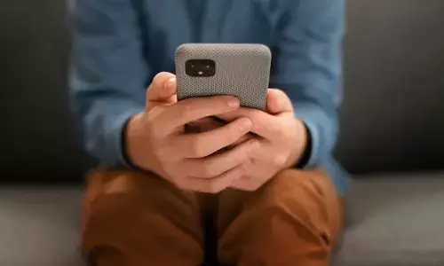 ಪ್ರಿಯಕರನ ಮೊಬೈಲ್ ನಲ್ಲಿ ಮಹಿಳೆಯರ 13 ಸಾವಿರ ನಗ್ನಚಿತ್ರ ಪತ್ತೆ ಮಾಡಿದ ಪ್ರೇಯಸಿ!