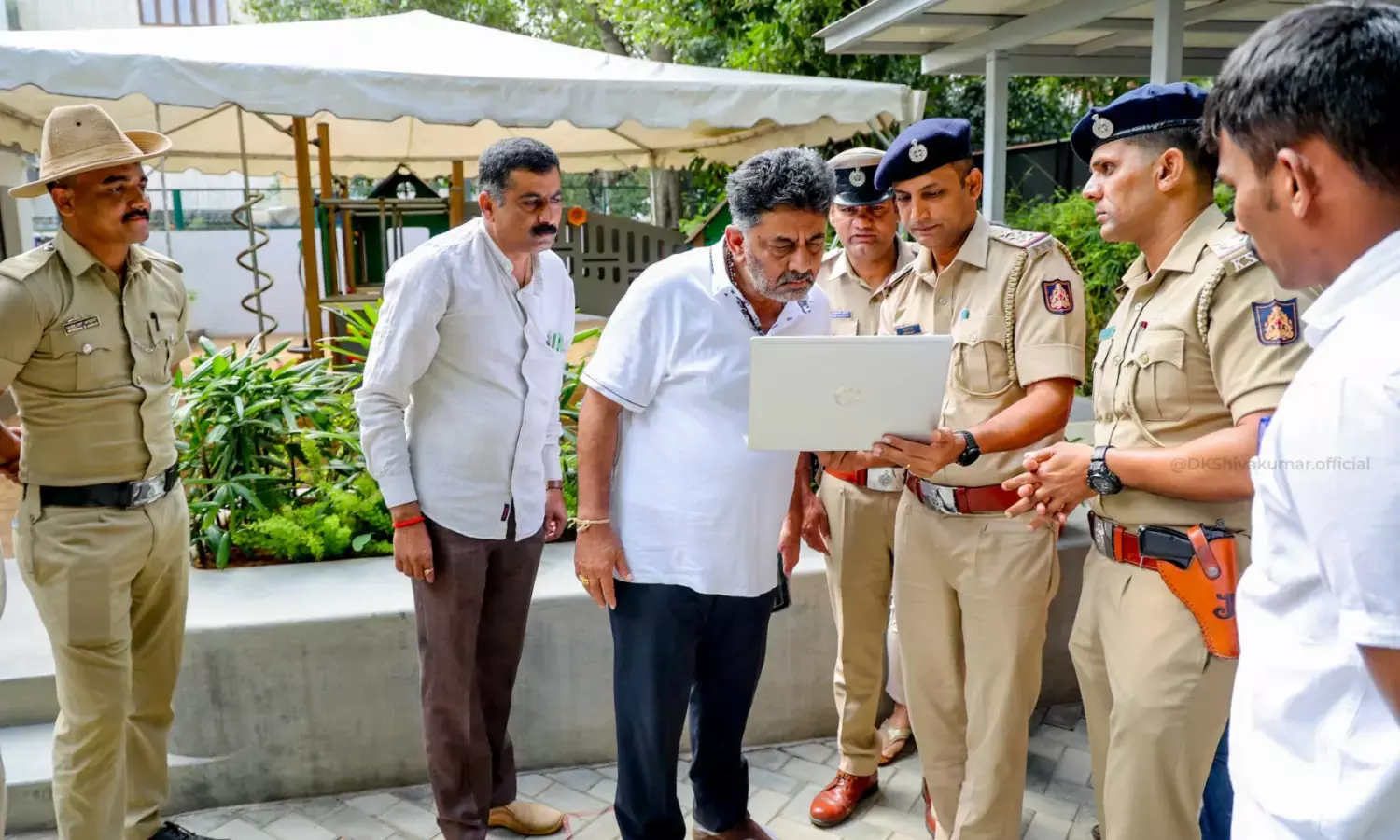 ಬೆಂಗಳೂರು: ಬೇಬಿ ಸಿಟ್ಟಿಂಗ್‌ ಗೆ ಬಾಂಬ್ ಬೆದರಿಕೆ ಸಂದೇಶ; ಸ್ಥಳಕ್ಕೆ ಭೇಟಿ ನೀಡಿದ ಡಿಸಿಎಂ