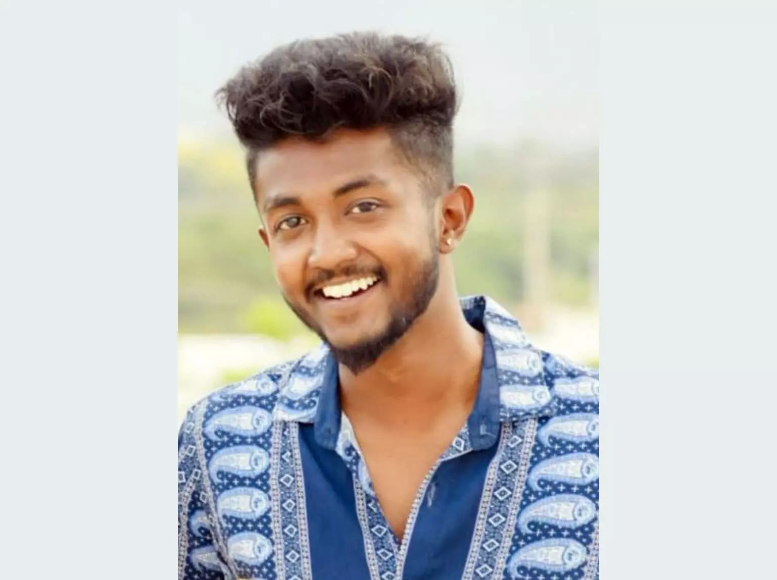 ಹನೂರು | ರಸ್ತೆ ಅಪಘಾತದಲ್ಲಿ ಮೃತಪಟ್ಟ ಪುತ್ರನ ಅಂಗಾಂಗ ದಾನ: ನೋವಿನಲ್ಲೂ ಸಾರ್ಥಕತೆ ಮೆರೆದ ಪೋಷಕರು ಹನೂರು | ರಸ್ತೆ ಅಪಘಾತದಲ್ಲಿ ಮೃತಪಟ್ಟ ಪುತ್ರನ ಅಂಗಾಂಗ ದಾನ: ನೋವಿನಲ್ಲೂ ಸಾರ್ಥಕತೆ ಮೆರೆದ ಪೋಷಕರು