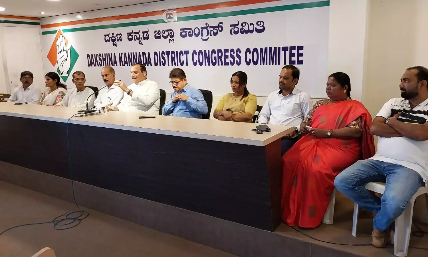 ಬಿಜೆಪಿ ಷಡ್ಯಂತ್ರವನ್ನು ಜನ ತಿರಸ್ಕರಿಸಿದ್ದಾರೆ: ಐವನ್ ಡಿಸೋಜ