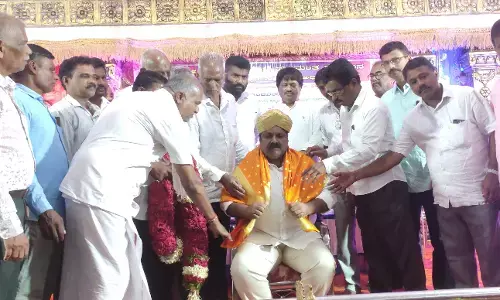 ಶಿರಾಲಿ ಸಾರದೊಳೆ ನಾಮಧಾರಿ ಸಮಾಜದಿಂದ ಸಚಿವ ಮಾಂಕಾಳ್ ವೈದ್ಯರಿಗೆ ಸನ್ಮಾನ