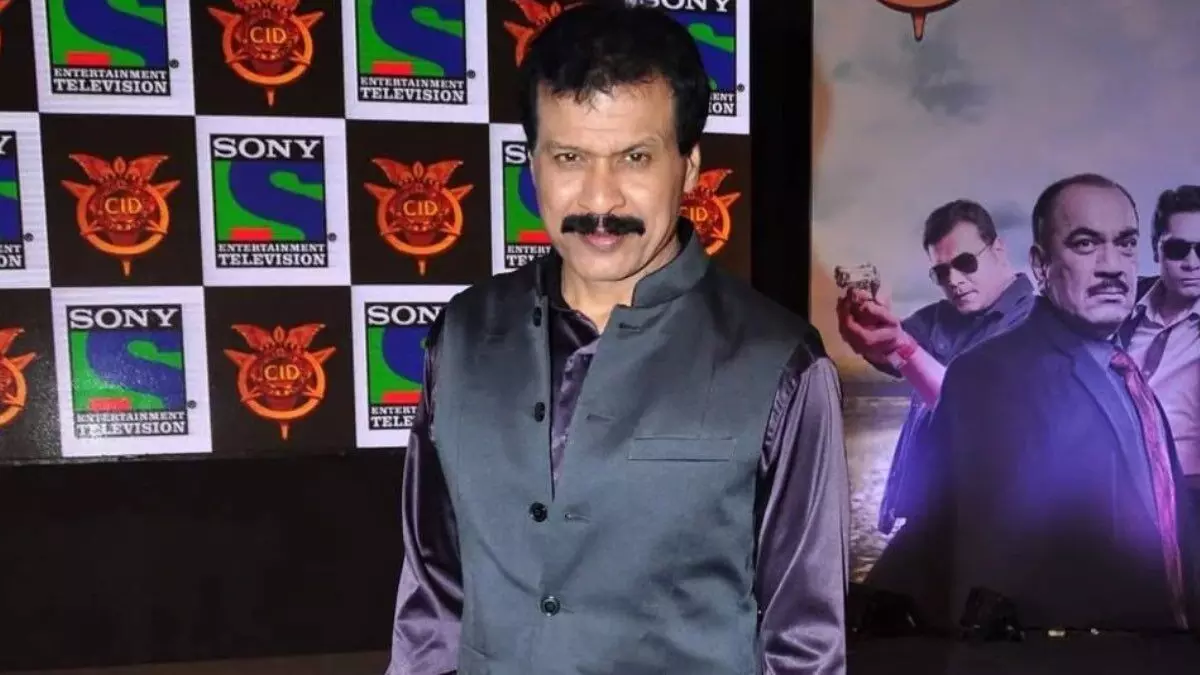 ಸಿಐಡಿ ಖ್ಯಾತಿಯ ನಟ ದಿನೇಶ್ ಫಡ್ನಿಸ್ ನಿಧನ ಸಿಐಡಿ ಖ್ಯಾತಿಯ ನಟ ದಿನೇಶ್ ಫಡ್ನಿಸ್ ನಿಧನ