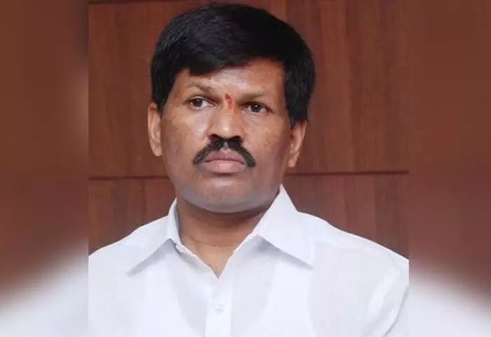 ಪರಿಶಿಷ್ಟ ಜಾತಿ ಕಾರಣಕ್ಕೆ ನಾಗ್ಪುರದ ಆರೆಸ್ಸೆಸ್ ವಸ್ತುಸಂಗ್ರಹಾಲಯಕ್ಕೆ ಪ್ರವೇಶ ನಿರಾಕರಣೆ: ಗೂಳಿಹಟ್ಟಿ ಶೇಖರ್ ಆರೋಪ ಪರಿಶಿಷ್ಟ ಜಾತಿ ಕಾರಣಕ್ಕೆ ನಾಗ್ಪುರದ ಆರೆಸ್ಸೆಸ್ ವಸ್ತುಸಂಗ್ರಹಾಲಯಕ್ಕೆ ಪ್ರವೇಶ ನಿರಾಕರಣೆ: ಗೂಳಿಹಟ್ಟಿ ಶೇಖರ್ ಆರೋಪ