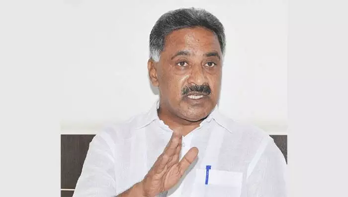 ಬಿಸಿಯೂಟ ಯೋಜನೆಯ ವೈಫಲ್ಯ; ಮುಖ್ಯ ಶಿಕ್ಷಕರ ಹೊಣೆ ಮಾಡುವ ಸುತ್ತೋಲೆ ಹಿಂದಕ್ಕೆ ಪಡೆಯಲು ಸಿಎಂಗೆ ರಮೇಶ್ಬಾಬು ಮನವಿ ಬಿಸಿಯೂಟ ಯೋಜನೆಯ ವೈಫಲ್ಯ; ಮುಖ್ಯ ಶಿಕ್ಷಕರ ಹೊಣೆ ಮಾಡುವ ಸುತ್ತೋಲೆ ಹಿಂದಕ್ಕೆ ಪಡೆಯಲು ಸಿಎಂಗೆ ರಮೇಶ್ಬಾಬು ಮನವಿ