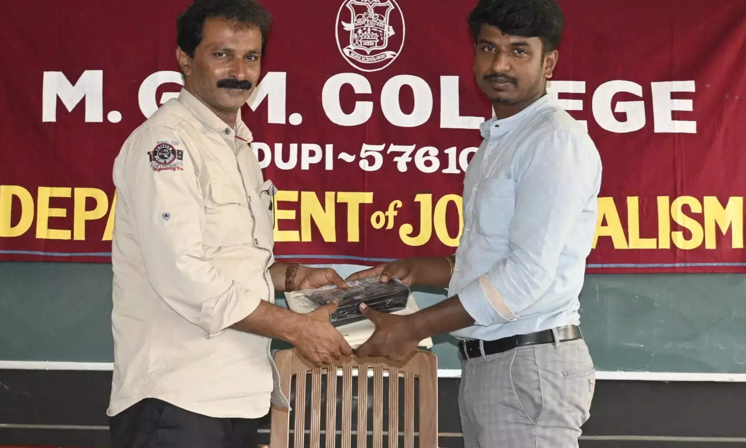 ಡಿಜಿಟಲ್ ಮೀಡಿಯಾದ ವೈಭವೀಕರಣ ಪ್ರವೃತ್ತಿಗೆ ಮೂಗುದಾರ ಅಗತ್ಯ: ರಹೀಂ ಉಜಿರೆ