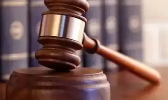 ಬೆಂಗಳೂರು| ಅತ್ತಿಬೆಲೆ ಪಟಾಕಿ ದುರಂತ ಪ್ರಕರಣ: ಅಧಿಕಾರಿಗಳ ಅಮಾನತು ಆದೇಶ ಪುರಸ್ಕರಿಸಿದ ಕೆಎಟಿ