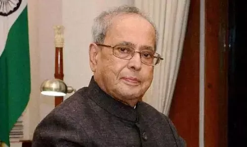 ‌ಸೋನಿಯಾ ಗಾಂಧಿ ತನ್ನನ್ನು ಪ್ರಧಾನಿ ಮಾಡುವುದಿಲ್ಲ ಎಂದು ಪುತ್ರಿಗೆ ತಿಳಿಸಿದ್ದ ಪ್ರಣಬ್ ಮುಖರ್ಜಿ!