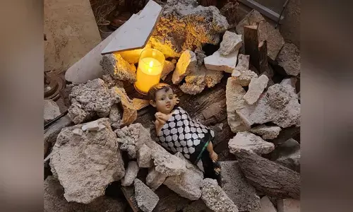 ಬೆತ್ಲೆಹೆಮ್ ಚರ್ಚ್ ಕ್ರಿಸ್‍ಮಸ್‍ಗೆ ಈ ಬಾರಿ ಗಾಝಾ ಅವಶೇಷಗಳ ಅಲಂಕಾರ!