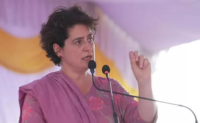 “ಎಲ್ಲಿದೆ ಮಾನವೀಯತೆ?”: ಗಾಝಾ ಮೇಲೆ ಇಸ್ರೇಲ್ ಬಾಂಬ್ ದಾಳಿಗೆ ಪ್ರಿಯಾಂಕಾ ಗಾಂಧಿ ಆಕ್ರೋಶ “ಎಲ್ಲಿದೆ ಮಾನವೀಯತೆ?”: ಗಾಝಾ ಮೇಲೆ ಇಸ್ರೇಲ್ ಬಾಂಬ್ ದಾಳಿಗೆ ಪ್ರಿಯಾಂಕಾ ಗಾಂಧಿ ಆಕ್ರೋಶ