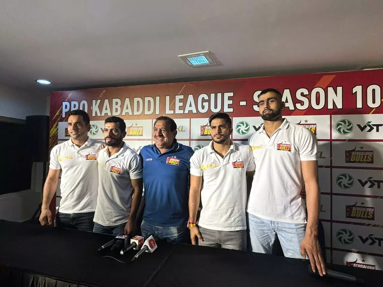 ಪ್ರೊ ಕಬಡ್ಡಿ ಲೀಗ್: 2 ಪಂದ್ಯ ಸೋತಿರುವ ಬೆಂಗಳೂರು ಬುಲ್ಸ್ಗೆ ತವರಲ್ಲಿ ಗೆಲುವಿನ ಖಾತೆ ತೆರೆಯುವ ತವಕ ಪ್ರೊ ಕಬಡ್ಡಿ ಲೀಗ್: 2 ಪಂದ್ಯ ಸೋತಿರುವ ಬೆಂಗಳೂರು ಬುಲ್ಸ್ಗೆ ತವರಲ್ಲಿ ಗೆಲುವಿನ ಖಾತೆ ತೆರೆಯುವ ತವಕ