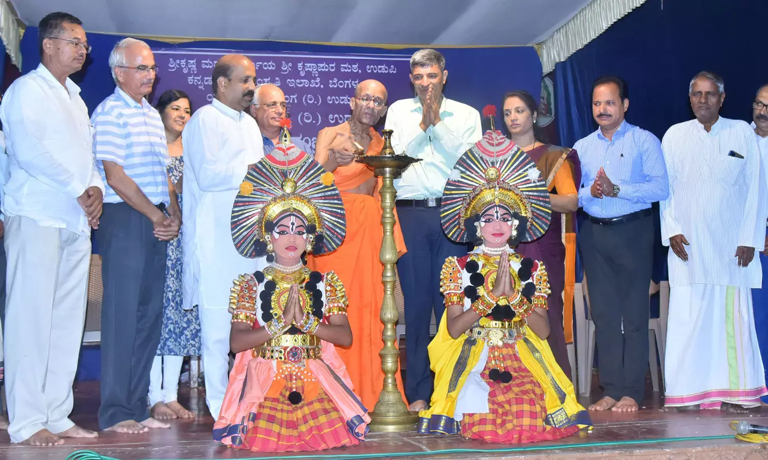 ಯಕ್ಷಗಾನ ಕಲೆ ಮಕ್ಕಳ ವ್ಯಕ್ತಿತ್ವ ವಿಕಸನಕ್ಕೆ ಪೂರಕ: ಕೃಷ್ಣಾಪುರ ಶ್ರೀ