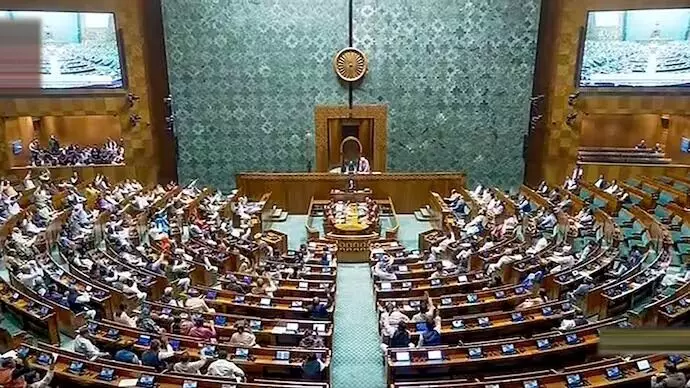 ಶಾಸಕರಾಗಿ ಆಯ್ಕೆಯಾಗಿ ಸಂಸದ ಸ್ಥಾನ ತೊರೆದ ಬಿಜೆಪಿ ಸದಸ್ಯರಿಗೆ ಸರ್ಕಾರಿ ಬಂಗಲೆ ತೆರವುಗೊಳಿಸುವಂತೆ ಸೂಚನೆ