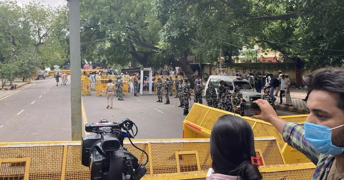 ಮಾನವಹಕ್ಕು ದಿನದಂದೇ ಪ್ರತಿಭಟನೆಗೆ ದಿಲ್ಲಿ ಪೊಲೀಸರಿಂದ ಅನುಮತಿ ನಿರಾಕರಣೆ ಮಾನವಹಕ್ಕು ದಿನದಂದೇ ಪ್ರತಿಭಟನೆಗೆ ದಿಲ್ಲಿ ಪೊಲೀಸರಿಂದ ಅನುಮತಿ ನಿರಾಕರಣೆ