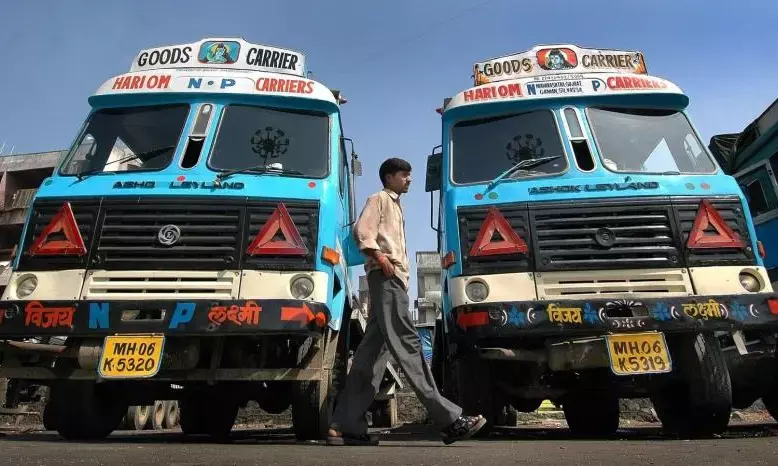 2025 ಅಕ್ಟೋಬರ್ ನಿಂದ ಲಾರಿಗಳ ಕ್ಯಾಬಿನ್ ಗಳಲ್ಲಿ ಎಸಿ ಕಡ್ಡಾಯ