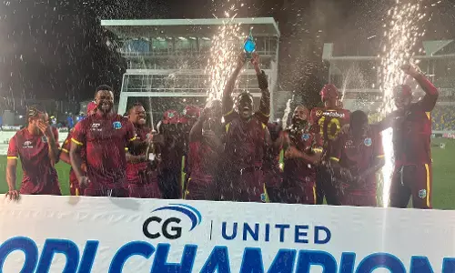 16 ವರ್ಷಗಳ ಬಳಿಕ ಮೊದಲ ಬಾರಿಗೆ ಇಂಗ್ಲೆಂಡ್ ವಿರುದ್ಧ ಏಕದಿನ ಸರಣಿ ಗೆದ್ದ ವಿಂಡೀಸ್