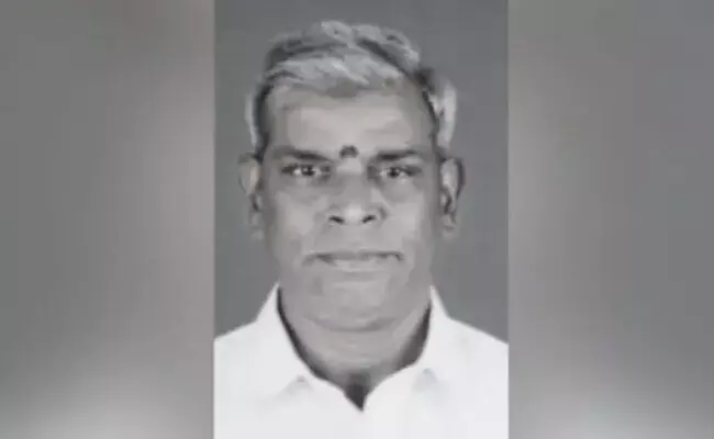 ರೈಲು ಹರಿದು ಆರೆಸ್ಸೆಸ್ ಮುಖವಾಣಿ ‘ವಿಜಯಭಾರತಂ’ನ ಮಾಜಿ ಸಂಪಾದಕ ಮೃತ್ಯು ರೈಲು ಹರಿದು ಆರೆಸ್ಸೆಸ್ ಮುಖವಾಣಿ ‘ವಿಜಯಭಾರತಂ’ನ ಮಾಜಿ ಸಂಪಾದಕ ಮೃತ್ಯು