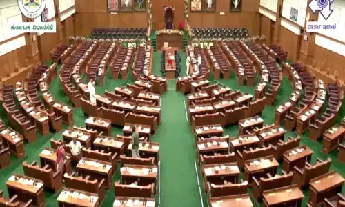 ಬೆಳಗಾವಿ ಅಧಿವೇಶನ: ಗದ್ದಲಕ್ಕೆ ಕಾರಣವಾದ ಝಮೀರ್ ರ ಸ್ಪೀಕರ್ ಸ್ಥಾನದ ಹೇಳಿಕೆ: ಸದನ ಮುಂದೂಡಿಕೆ