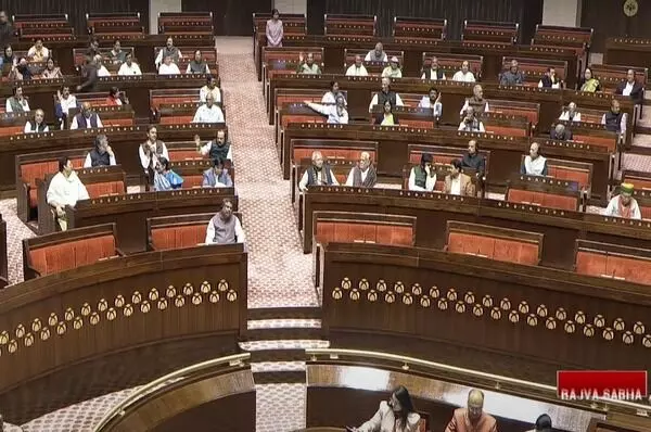 ತೆಲಂಗಾಣದಲ್ಲಿ ಬುಡಕಟ್ಟು ವಿವಿ ಸ್ಥಾಪನೆ : ಸಂಸತ್ತಿನಿಂದ ಮಸೂದೆ ಅಂಗೀಕಾರ