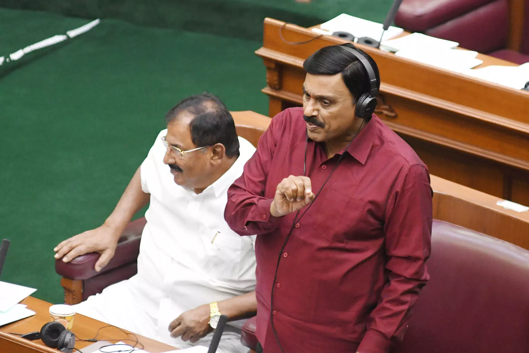 ಸಚಿವ ನಾಗೇಂದ್ರ ಬಳ್ಳಾರಿ ಪ್ರವೇಶಕ್ಕೆ ಅವಕಾಶ ನೀಡಬಾರದು: ಜನಾರ್ದನ ರೆಡ್ಡಿ ಸಚಿವ ನಾಗೇಂದ್ರ ಬಳ್ಳಾರಿ ಪ್ರವೇಶಕ್ಕೆ ಅವಕಾಶ ನೀಡಬಾರದು: ಜನಾರ್ದನ ರೆಡ್ಡಿ